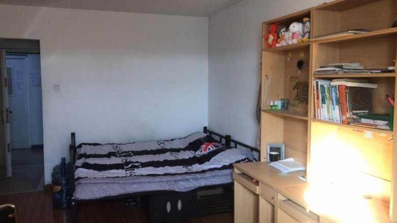 4d7f710d8f144fa3b0aa685e0cf60ea4.jpg 4d7f710d8f144fa3b0aa685e0cf60ea4.jpg