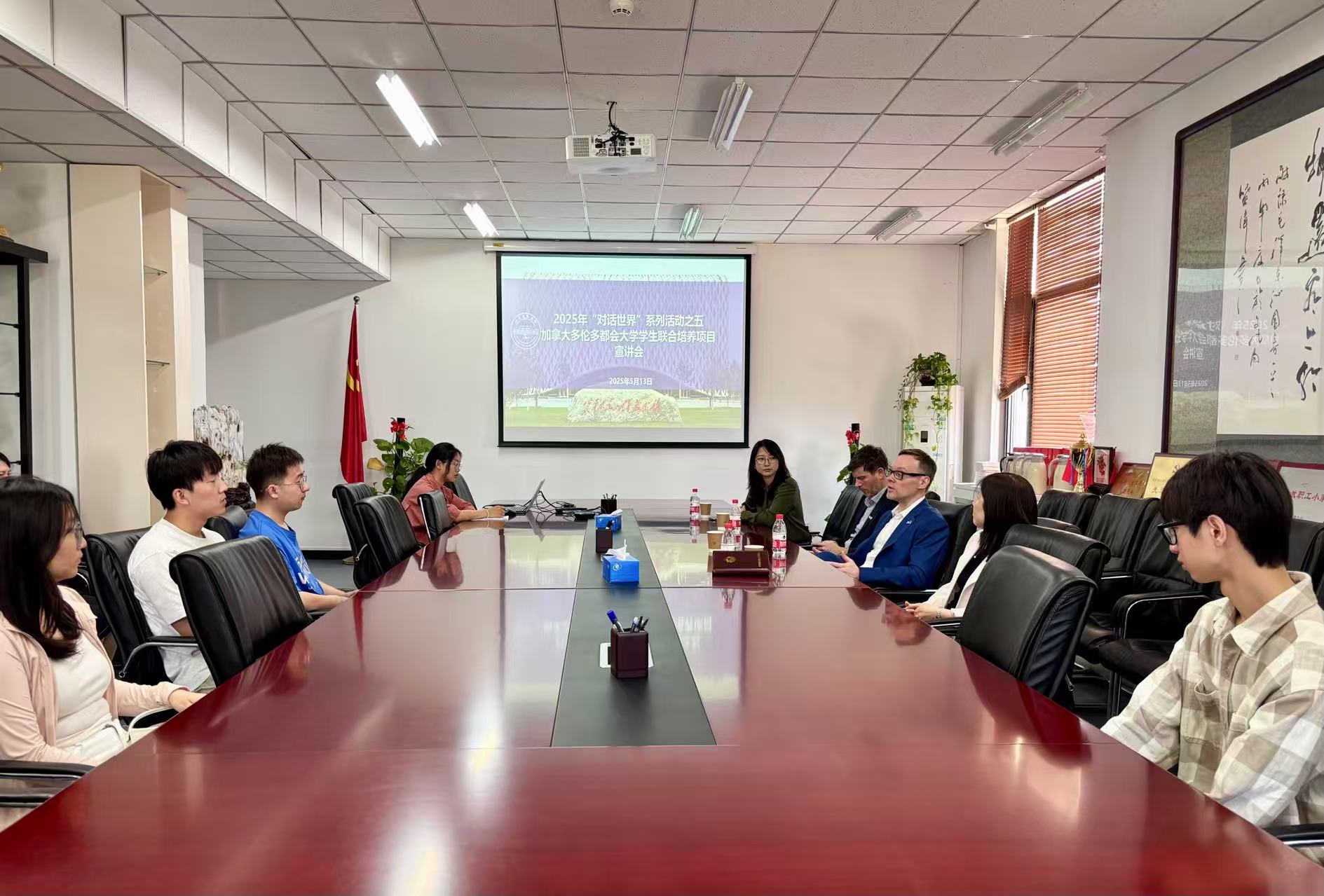 f069cf56b5f94b68b1373a522992338c.jpg f069cf56b5f94b68b1373a522992338c.jpg